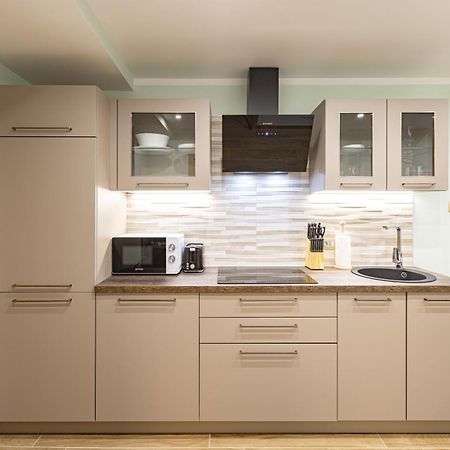Adriatic Bay Apartments ポルトローシュ エクステリア 写真