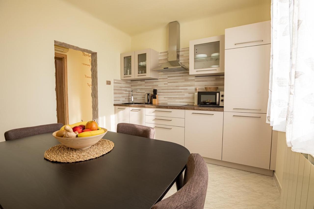 Adriatic Bay Apartments ポルトローシュ エクステリア 写真