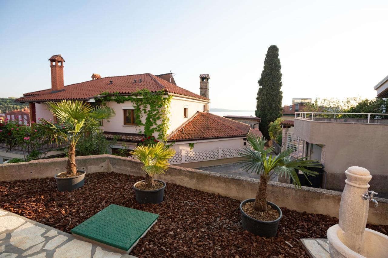 Adriatic Bay Apartments ポルトローシュ エクステリア 写真