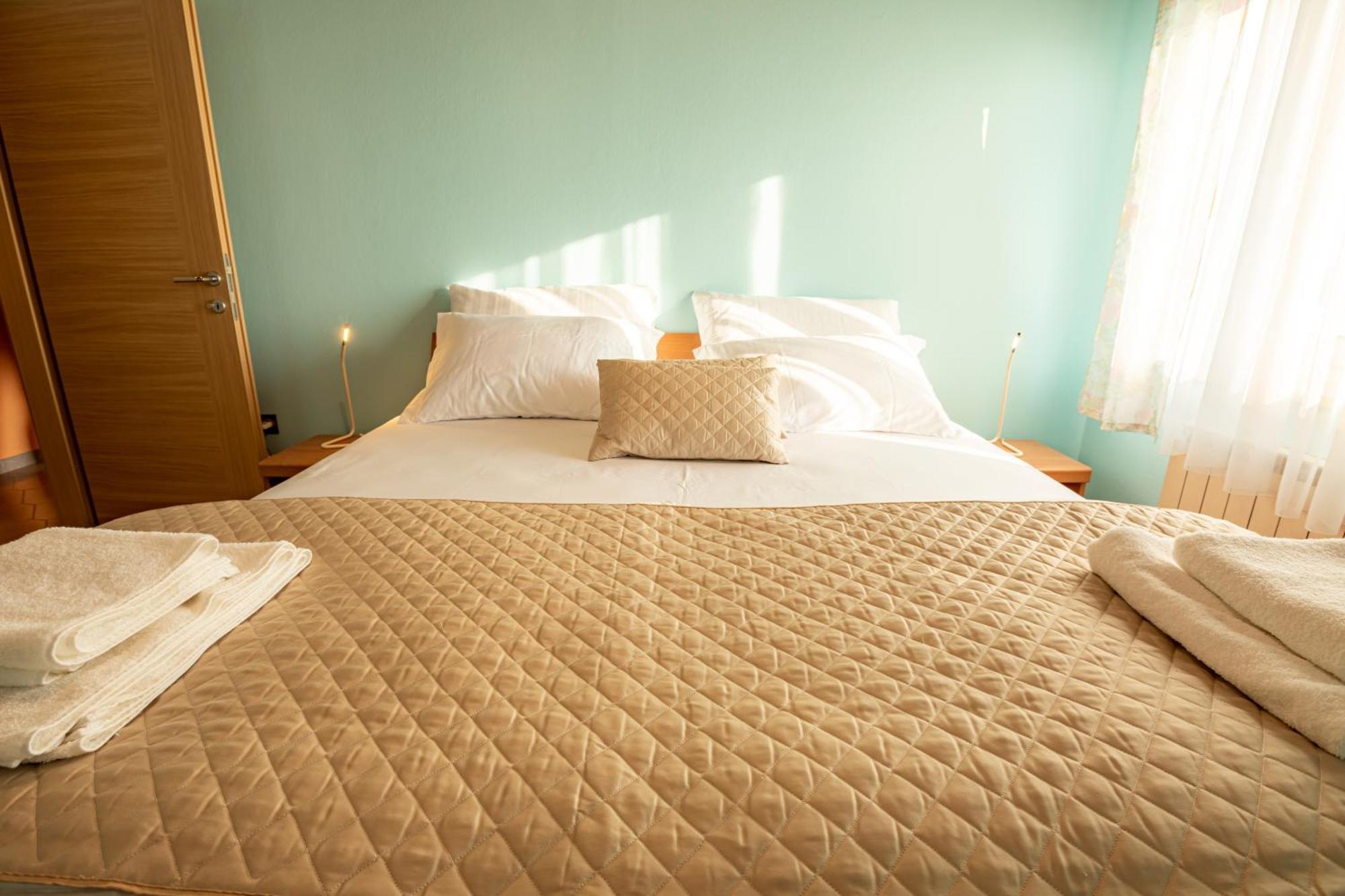 Adriatic Bay Apartments ポルトローシュ 部屋 写真