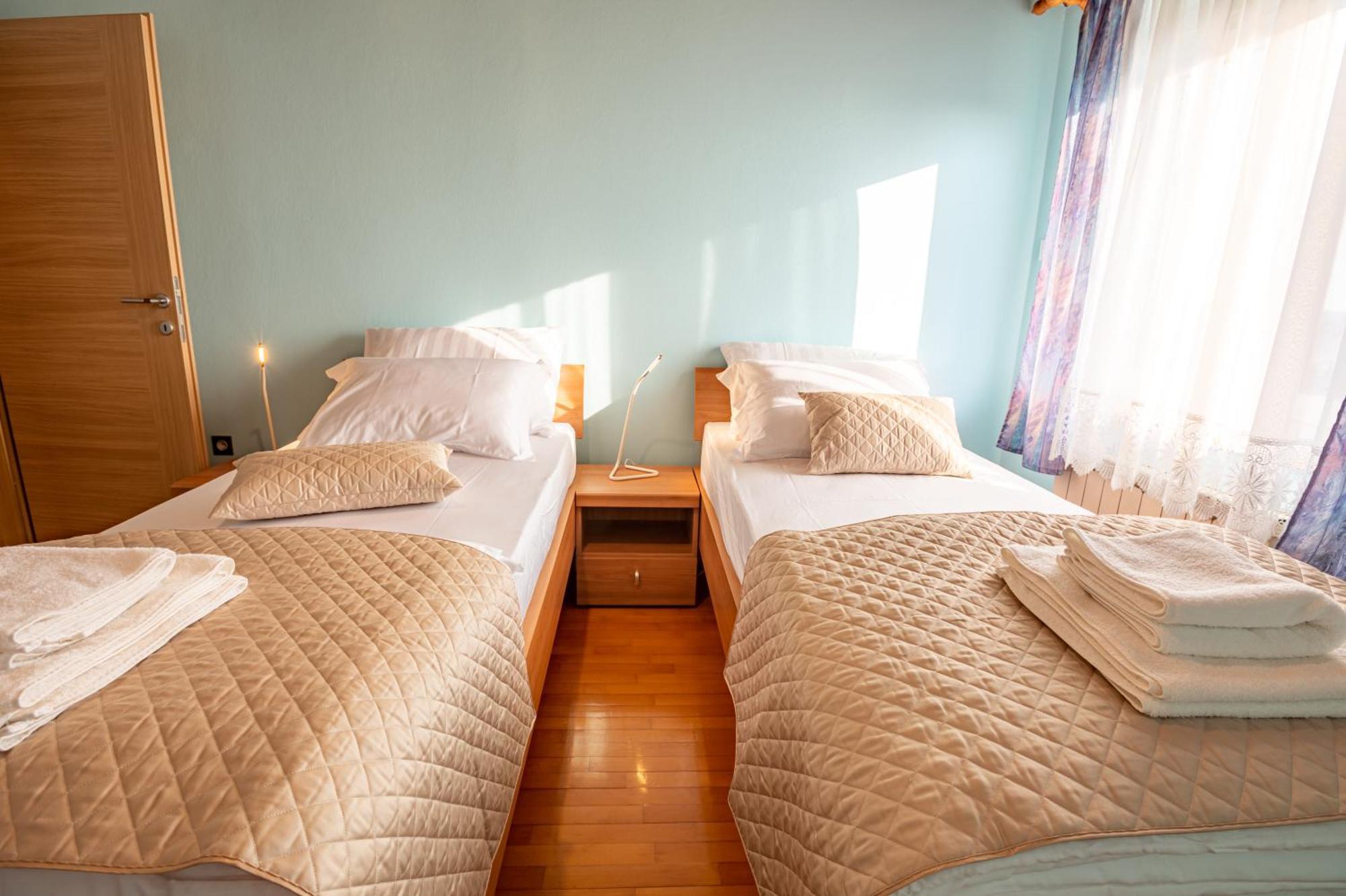 Adriatic Bay Apartments ポルトローシュ 部屋 写真
